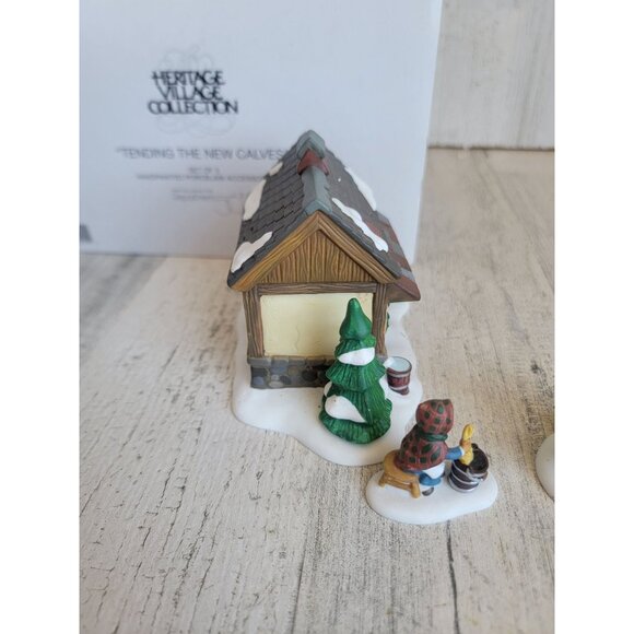 Dept 56 58395 tending the new calves village accessory xmas - Picture 6 of 9